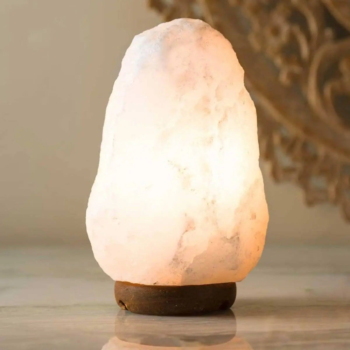 2-3kg White Himalayan Salt Lamp – Timber Base (12v –