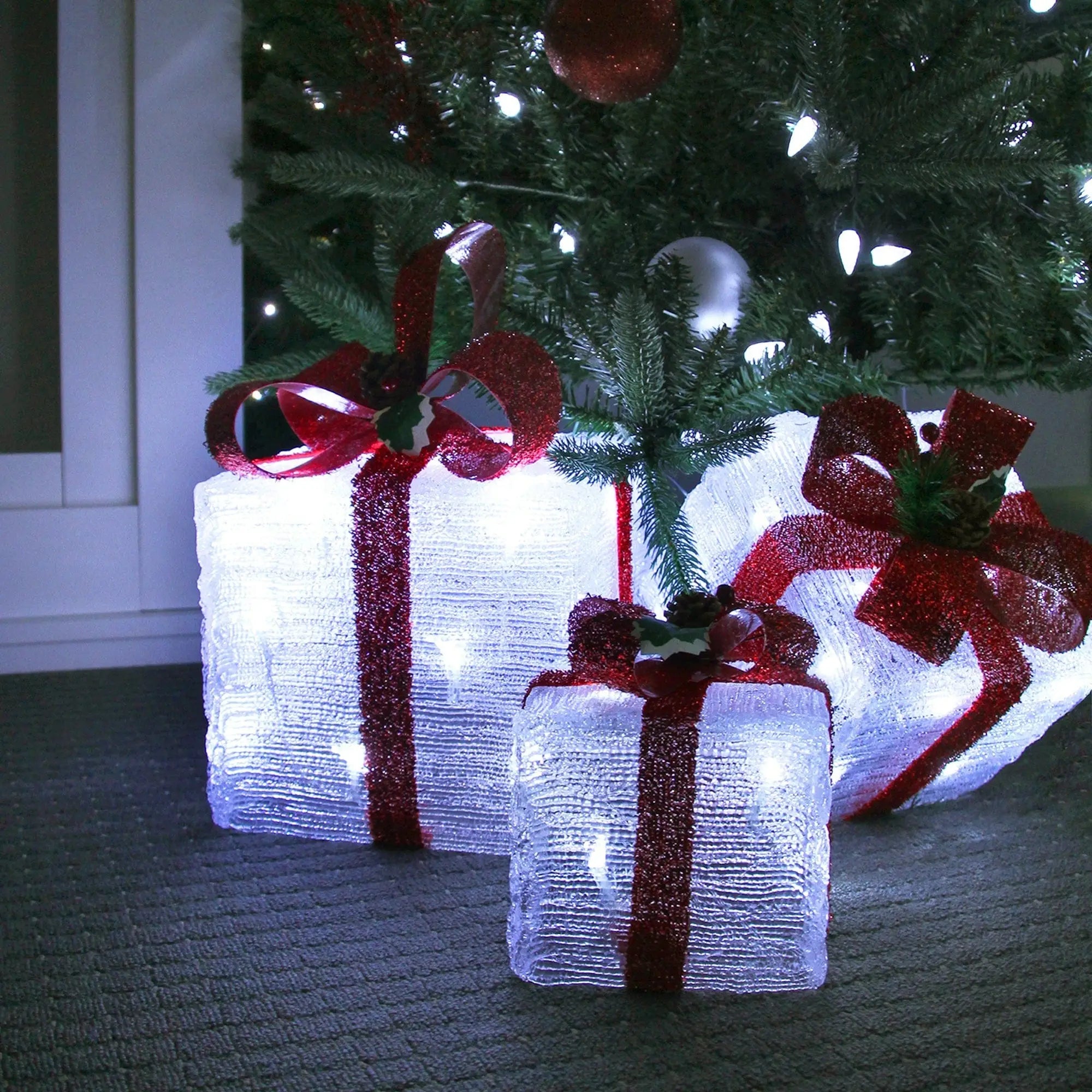 Promo Christmas Figure LED Acrylic Gift Box Set - Plug In - 3 pcs in a set LL001003-P