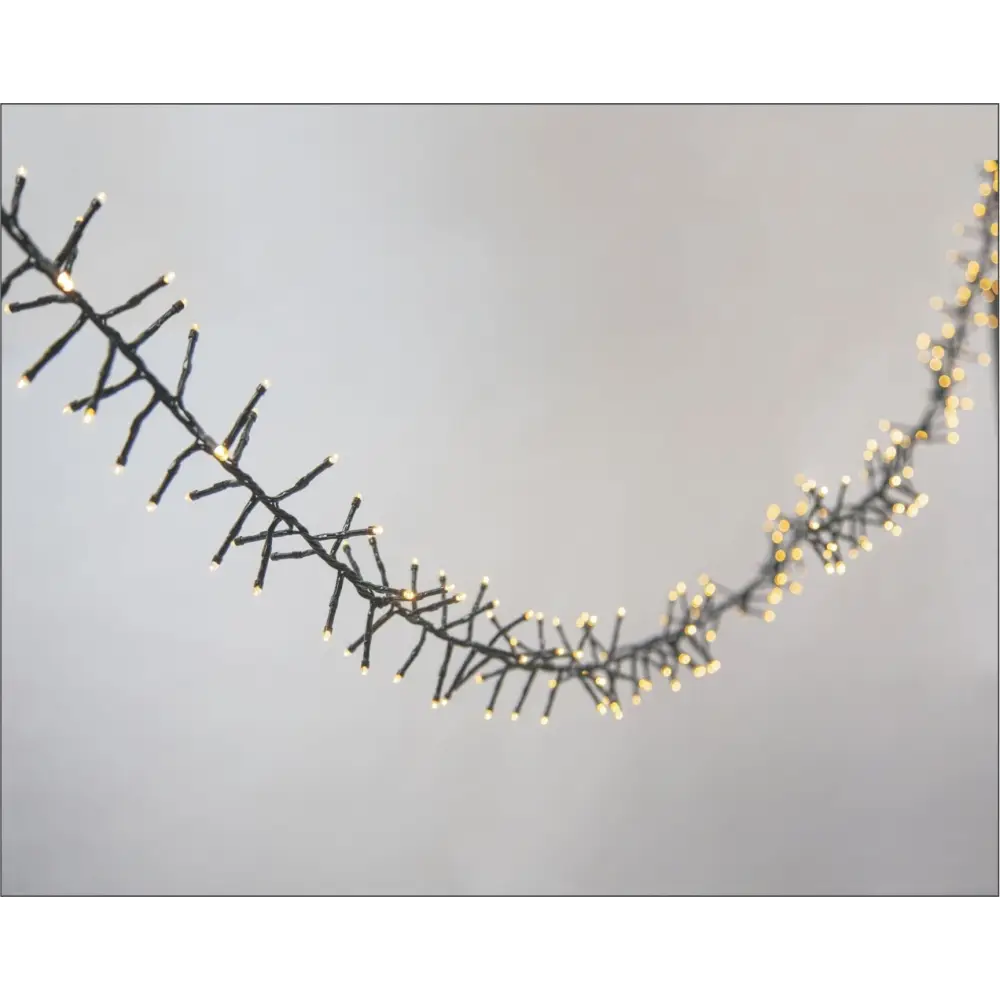 Lexi Lighting Cluster Light Warm White 800 LEDs Digital Shooting Firecracker Light - 7 Colour Options