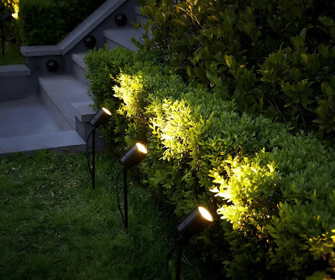 The Ultimate Guide to Illuminating your Outdoor Oasis