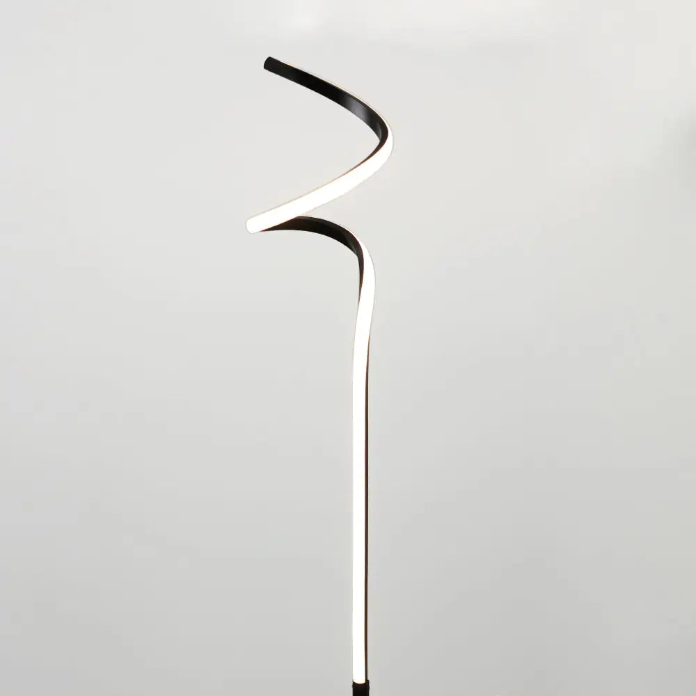 Chipper LED Floor Lamp - Black