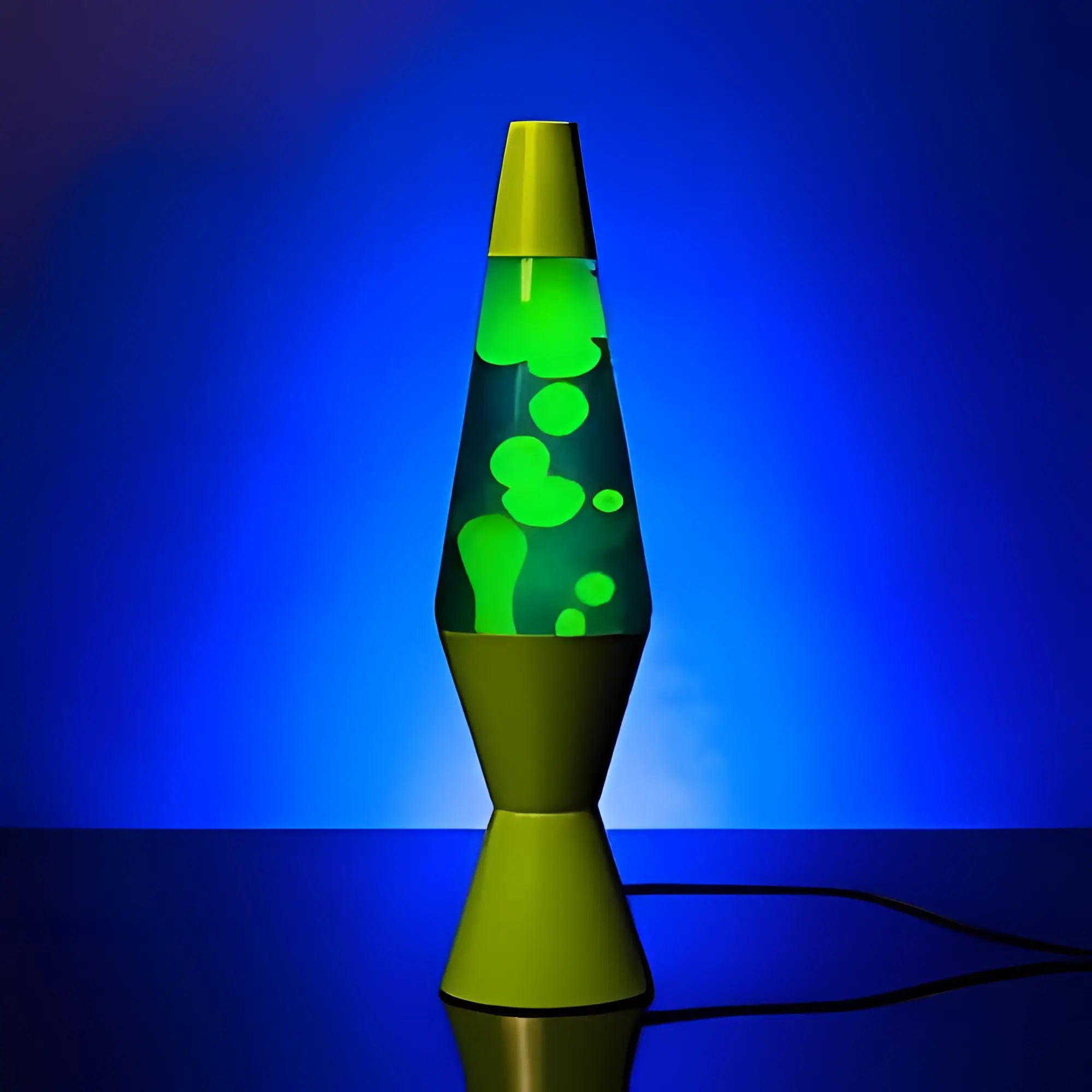 Green lava lamp with yellow base, Diamond Motion Green Lantern 37cm novelty lighting gift