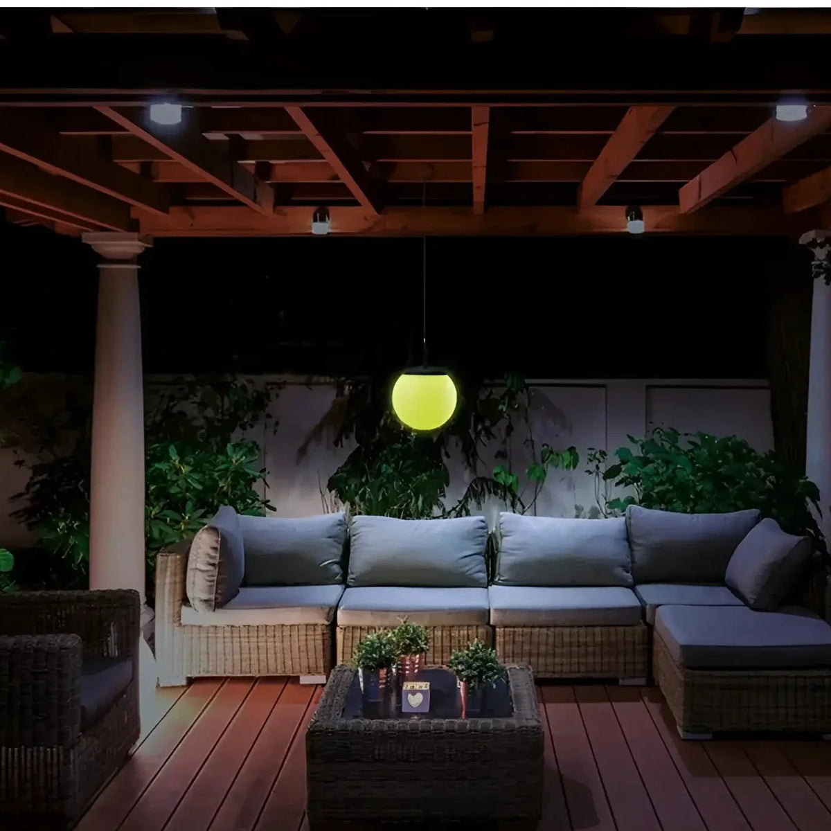 LED Hanging Ball Solar + DC Power