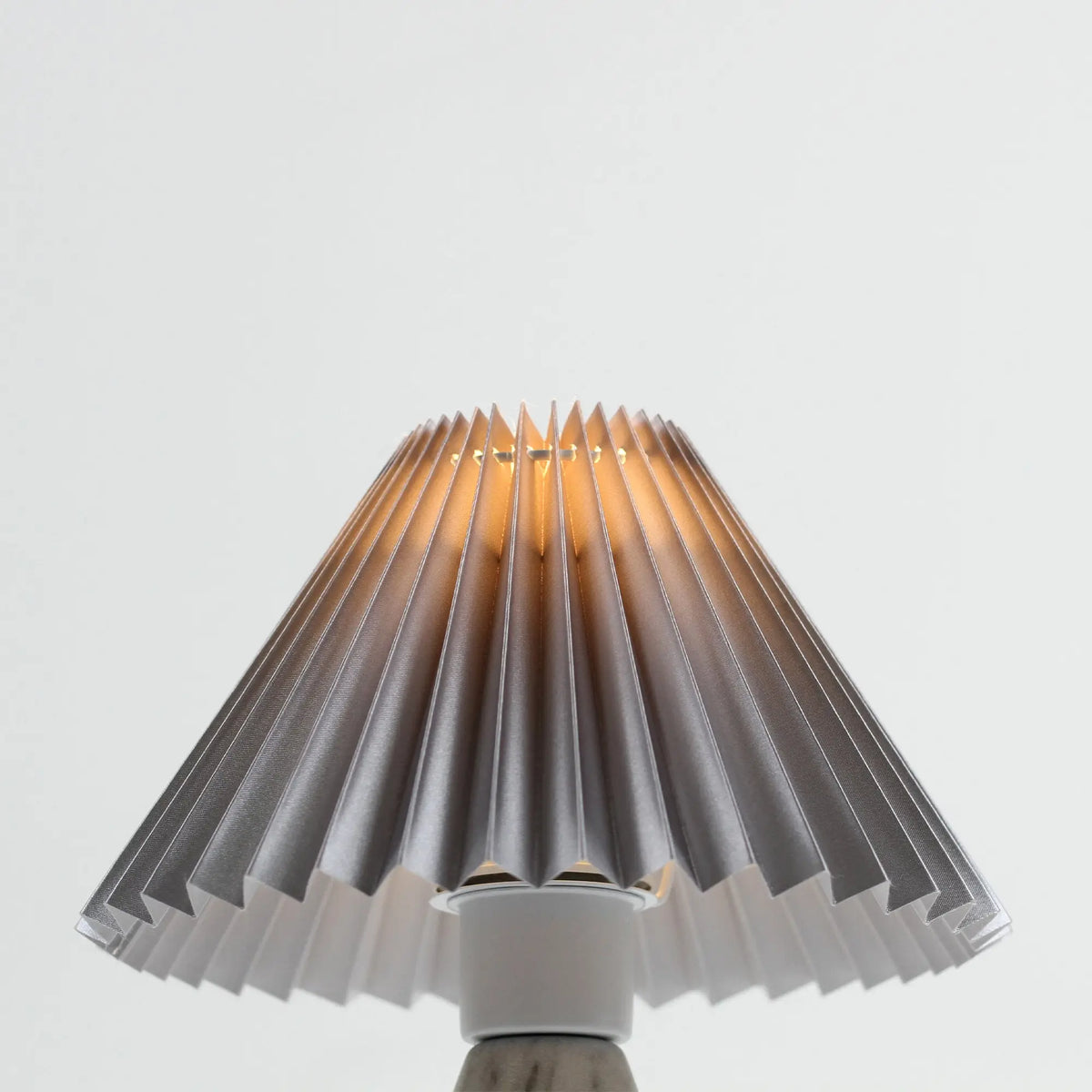 Navia Table Lamp - Grey/Brown