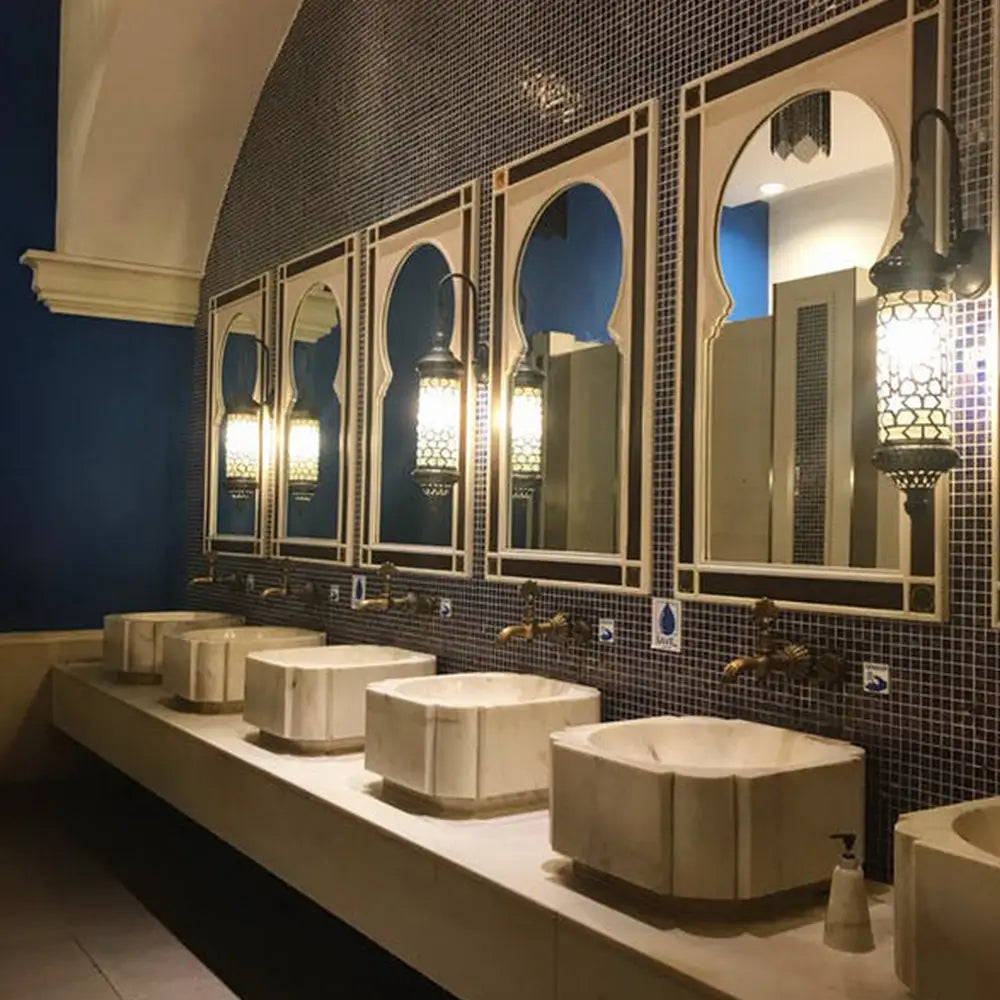 Philips R7s 118mm LED installed in light fitting