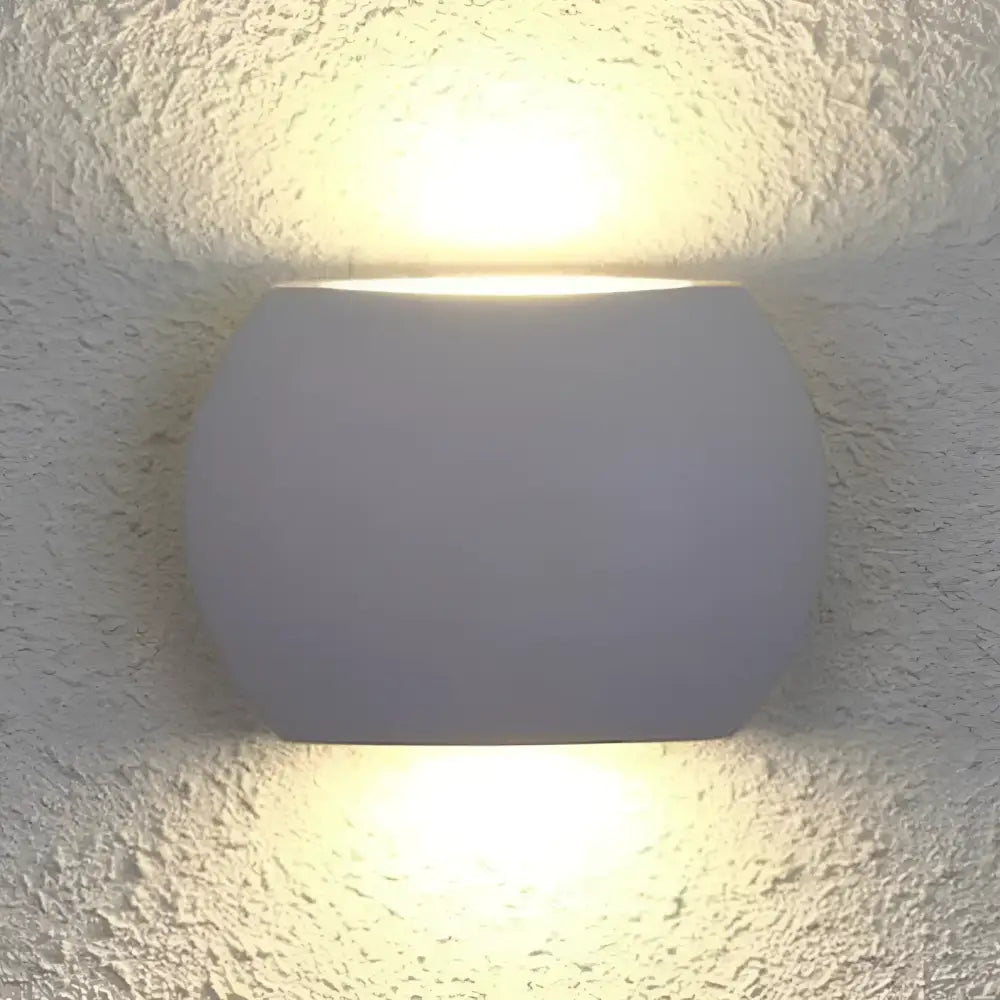 Qzao Exterior Wall Light REMO LARGE 10W LED Curved Up/Down Wall Light REMOQL05